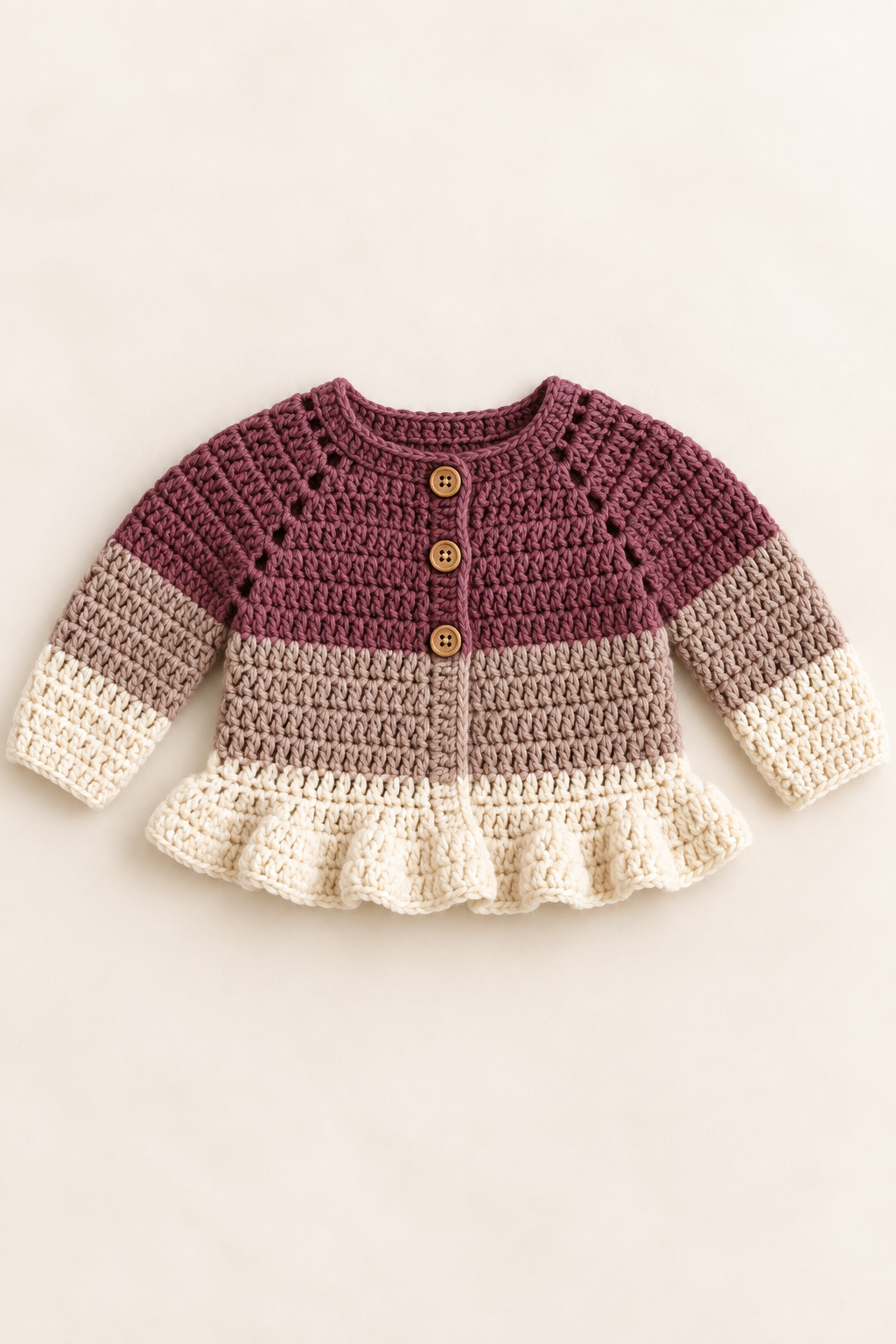 crochet baby cardigan for spring detail 2