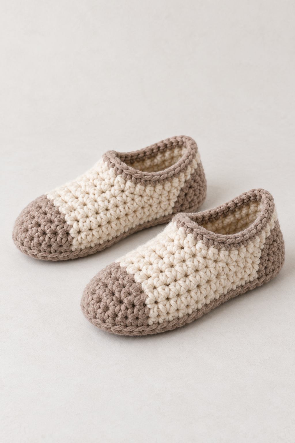 chunky crochet slipper pattern detail 8